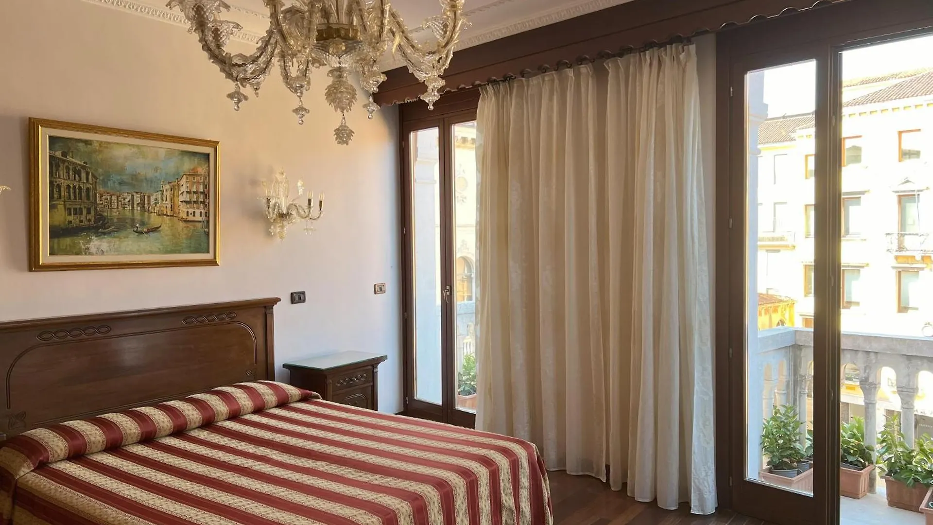 Hotel San Luca Venezia 3*, Venedig Italien
