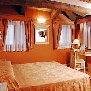 Lanterna Di Marco Polo 3*, Venetië Italië