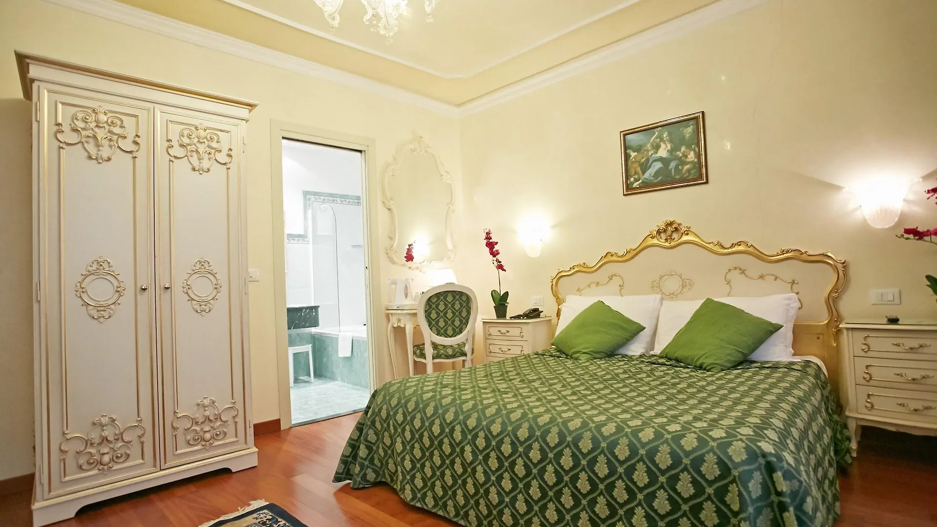 Hotel San Luca Venezia 3*, ונציה איטליה